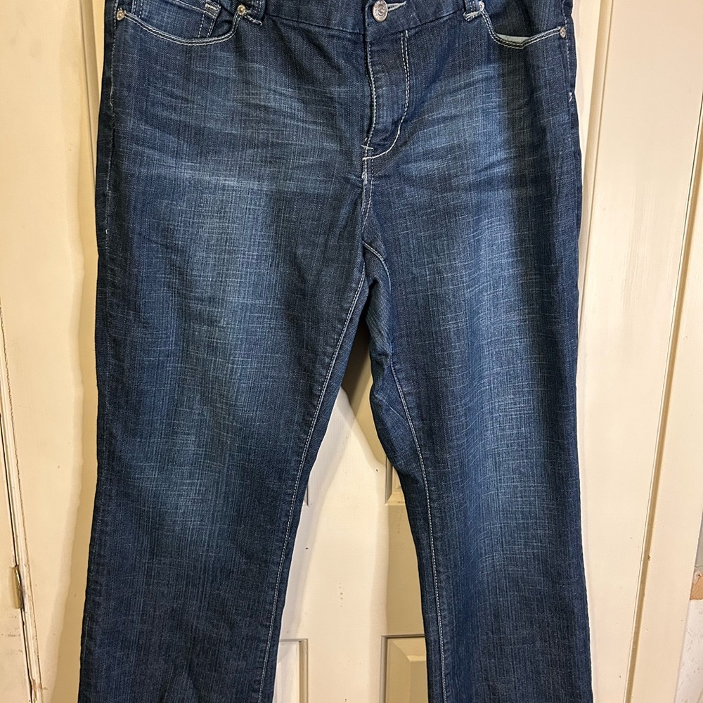 Luxe Classic Indigo Straight Leg Jeans